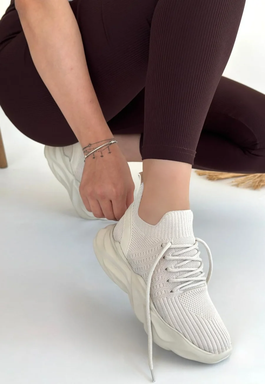 Triko Bağcıklı Spor Ayakkabı · Bej · Bej